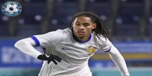 Chelsea công bố tân binh dù TTCN đã đóng cửa 17 tiếng