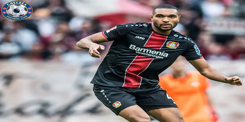 Chelsea nhảy vào tranh trung vệ miễn phí với Barca và Real