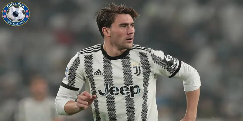 Juventus gạ Chelsea mua Vlahovic